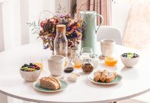 Mese dining: cum alegi piesa centrală pentru un spațiu elegant și funcțional Mese dining